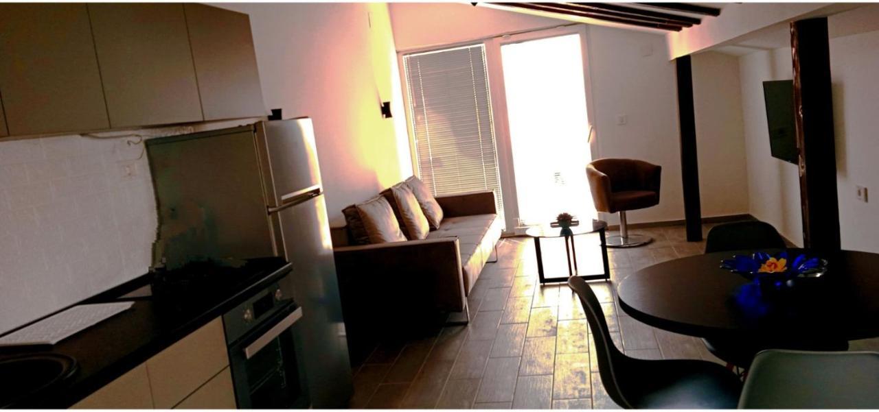 Villa Passage Ohrid Bagian luar foto
