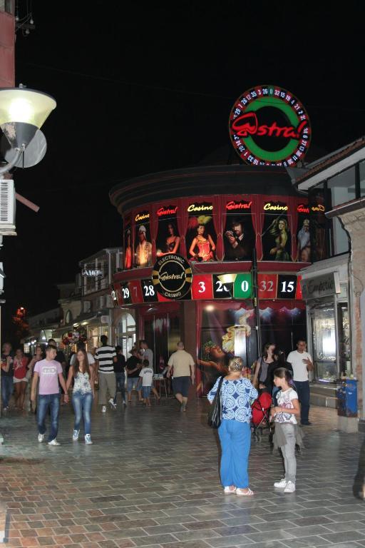 Villa Passage Ohrid Bagian luar foto